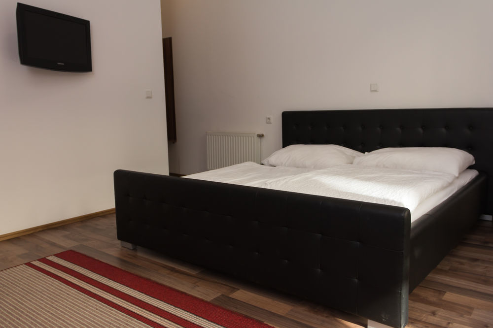 Hotel Dan In'N Out Wien Exterior foto